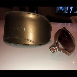 Authentic Gucci ombré taupe/tan Sunglasses